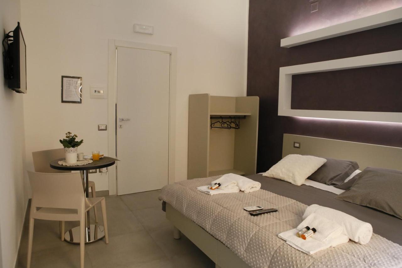 Bed and Breakfast Capitelli à Naples Extérieur photo