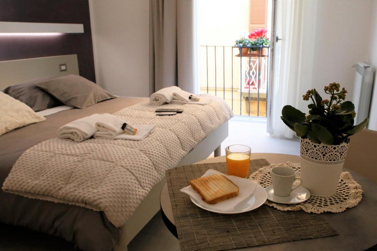 Bed and Breakfast Capitelli à Naples Extérieur photo